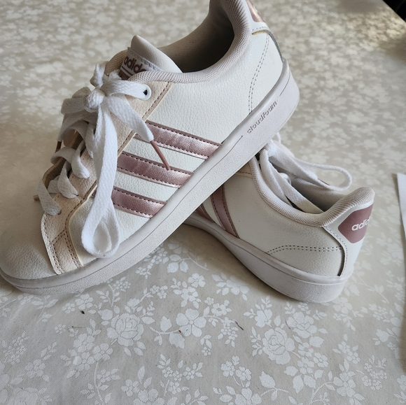 Adidas Cloudfoam Ortholite Float Women's White and Rose Gold Sneakers Size 6 - Picture 1 of 6
